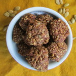 Vegan Cinnamon Crunch Snack Bites